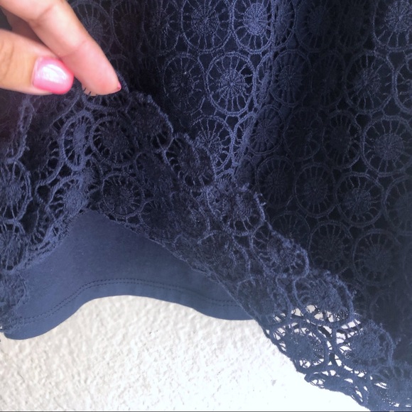 Ann Taylor LOFT XS Top Sleveless Lace Lined - Picture 7 of 8